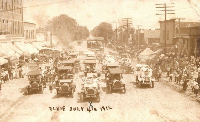 Elsie - Old Postcard (newer photo)